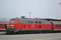 218 451-3, steht am 21.10.2010 mit RB nach Hannover nach Goslar zur Abfahrt bereit.
