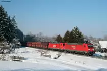 185 266-4 und 235-9 mit dem CFN 49363 Amsterdam - Singen(Htw)
gen S�den bei Neufra 4.12.10