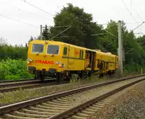 STRABAG 08-475 Unimat 4S  Herzst�ck  als Tfzf Richtung Neudietendorf, bei Ingersleben; 04.09.2010