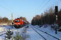 Mit 30-min�tiger Versp�tung erreicht 182 011-7 am 4.12.2010 mit dem RE nach Leipzig den Bahnhof Doberlug-Kirchhain.