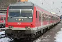 Die 143 009-9 schiebt eine RB mit Wittenberger von Koblenz HBF nach Wiesbaden am 04.12.2010