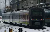 Hier in Regensburg Hbf am 05.12.2010 440 912 agilis .