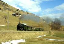 RhB DAMPFZUG f�r GRAUB�NDEN TOURS 3239 von Landquart nach Disentis 26.01.1997 bei Compadials mit Dampflok G 4/5 107 - B� 2060 - B 2247 - D� 4052I - B 2246.
