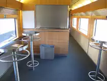 Einer der geschlossenen Bistrobereiche im ehem. Metropolitan-Express-Train (MET). Doch gehungert werden musste nicht auf der Fahrt von Hamburg nach Berlin, ingesamt vier dieser Bereiche gibt es im 11-teiligen Zug, wovon zwei i.d.R. immer ge��fnet sind (04.12.2010.)