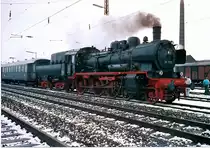P8 38 1772 auf einer Sonderfahrt im Februar 1987.
Aufgenommen in Beckum vor der Abreise nach Warstein.