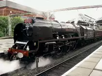 Duchess of Sutherland 4 Zylinder Verbund Schnellzug Dampflokomotive
aufgenommen in Preston, Nordwestengland im august 2010. Im Oktober 
2010 ist die Frist dieser Lok abgelaufen, und wird vorraussichtlich
auf Museumsbahnen begrenzt sein.