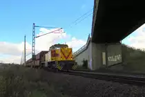 MEG 215 (92 80 1275 215-2 D-MEG) mit dem Leerkohlependel von Buna Werkbf nach W�hlitz, bei Spergau; 25.10.2010