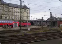 Gleis 7b und der RE 21418 nach L�beck Hbf, in Hamburg Hbf; 22.11.2010