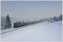 1010.10 mit ihrem D 16348 am 5.12.10 von Wien nach Linz bzw. Steyr in Eichgraben.