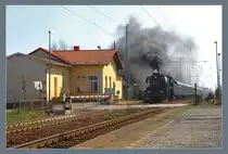 03 204 bei ihrer Abschiedsrunde zum Fristablauf in Schwarzkollm. Aufnahme 08.04.2010