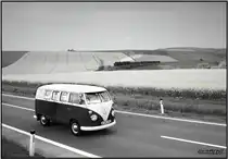 52.100 und 52.4984 mit dem SREX 16173 auf der R�ckfahrt vom Ernstbrunner Oltimertreffen nach Korneuburg, kurz vor Hetzmannsdorf. 2.5.2010.