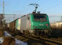 437015 der SNCF/FRET in Porz-Wahn am 09.12.2010
