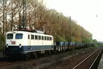 140 715-4 mit einem G�terzug auf Bahnhof Viersen am 17-4-1997. Bild und scan: Date Jan de Vries.