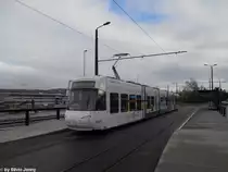 VBZ Nr. 3056 ''Ingenieurtram'' (Be 5/6 ''Cobra'') am 11.12.10 in Z�rich Flughafen, Fracht. Die Glattalbahn ist ebenfalls einer Meisterwerk der Ingenieurskunst, deshalb fuhr das Ingenieur-Tram als einziges VBZ-Tram auf der neuen Linie 12 zwischen Flughafen und Stettbach.