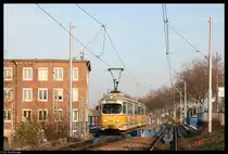 Triebwagen 1017 mit Beiwagen 1057 �berfahren am 28. November 2010 die Br�cke �ber die Riedbahn. Der Aufenthalt im Gegengleis wurde durch den Veranstalter abgesichert.