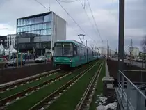 Ein U5 Wagen Zug am 12.12.10 in Frankfurt Riedberg bei der U-Bahn Er�ffnung 