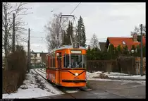 Der Fahrschulwagen 2924 f�hrt am 07. Dezember 2010 in die Wendeschleife Gr�nwald.