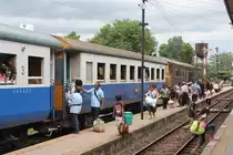 Der ORD 455 im Bf. Phatthalung wird am 27.Oktober 2010 rege in Anspruch genommen.