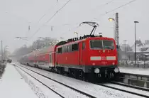 111 016 am 8.12.10 im Bahnhof �bach - Palenberg.