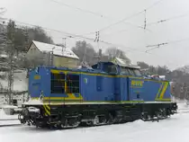 V 1202 (202 630-0) der Mittelweserbahn rangiert am 17. Dezember 2010 �ber Gleis 1 in Kronach.