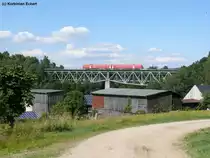 Ein Unbekannter 612er auf der Fahrt richtung Regensburg bzw. N�rnberg, w�hrend er gerade das Th�lauer Viadukt �berquert, 19.07.2010