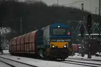 Eine Vossloh G2000BB der HGK fuhr am 28.12.2010 durch K�ln West.