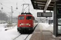 Die Frankfurt Mainerin 110 434-8 war mit einem Leerpark einer n-Wagen Garnitur zu Gast im Magdeburger Hbf. 29.12.2010