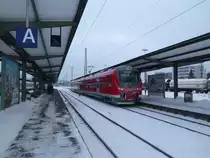 440 310 als RB nach Treuchtlingen auf Gleis 4 in Ansbach. 26.12.10