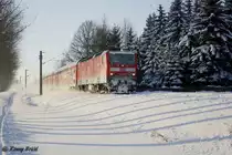 Am 29.12.2010 ist 143 967 mit einem RE kurz vor dem Hp. Chemnitz-Gr�na.
Au�entemperatur um diese Zeit ca -13 Grad. Wird nach einiger Zeit recht ungem�dlich... :-)