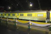 Anlässlich des 83. Geburtstages von König Bhumiphol Adulyadej am 05.Dezember war sein Hofzug 5 Tage lang im Bf. Hua Lamphong zu bewundern. Aufnahme vom 06.Dezember 2010.