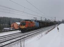 Die 1116 250 am 04.01.2011 mit einem G�terzug unterwegs bei Vilshofen. 