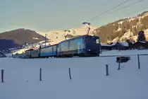 Ge 4/4 8004 verl�sst am 31.12.10 Rougemont Richtung Zweisimmen.