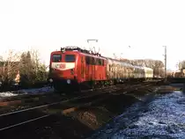 141 231-1 mit Wiehengebirgebahn RB 61 12166 Bielefeld-Rheine auf Bahnhof H�rstel am 23-01-2000. Bild und scan: Date Jan de Vries.