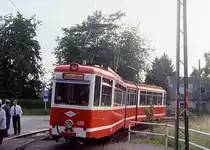 Schon lange ist der Tw 435 vom Dortmunder Stra�en/U-Bahnnetz verschwunden. Am 17.06.1992 durfte er sich noch auf einer Sonderfahrt in der ehemaligen Wendeschleife Hombruch pr�sentieren. 