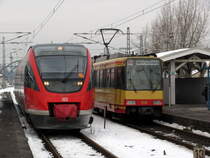05.01.2011: Treffen in Wrth (Rhein). Rechts TW 814 als S5 nach Wrth Badepark. Links 643 018 als RB von Wrth (Rhein) nach Lauterbourg.