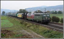 Fr die Plandampfveranstaltung  ber´n Buckel  Ende September 2007 im Kraichgau verkehrte am 28.09.2007 ein Sonderzug aus Darmstadt-Kranichstein, welcher Loks und Wagen zur Veranstaltung brachte. Nach ber 3 Stunden Warten erschien dann die grne 141 228 samt V 200 033 und 23 042 am Haken.
