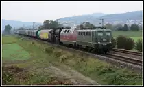F�r die Plandampfveranstaltung  �ber&acute;n Buckel  Ende September 2007 im Kraichgau verkehrte am 28.09.2007 ein Sonderzug aus Darmstadt-Kranichstein, welcher Loks und Wagen zur Veranstaltung brachte. Nach �ber 3 Stunden Warten erschien dann die gr�ne 141 228 samt V 200 033 und 23 042 am Haken.