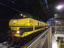 Die beiden Infrabel 6313 und 6225 schleppten am 28.12.2010 einen ICE in den Aachener Hbf