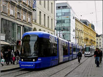 Der Cityrunner 009 f�hrt am 14.09.2010 durch die Landstra�e in Linz. (Jeanny)
