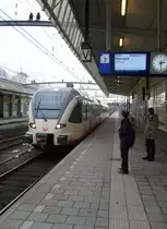 Hier f�hrt ein GTW der Veolia auf seinem Weg nach Nijmegen am 15.1. in den Bahnhof von venlo ein. Nach einem kurzen Aufenthalt mit Personalwechsel wird er dann seine fahrt fortsetzen.