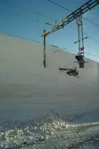 Alp Gr�m am 14.1.2010. Die Masten verstecken sich in einer Schneewand. Kurz vorher war die Schneefr�sse zur�ckgekehrt.