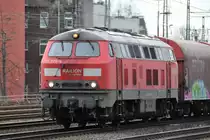 225 026-4 zieht einen kurzen G�terzug durch K�ln-West. Aufgenommen am 15/01/2011.