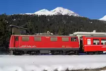 Zum Abschluss meiner Serie aus Davos zeige ich noch ein Portrait der Ge 4/4 I 602, die sich gerade wieder auf den Weg nach Klosters macht. (5.1.11)