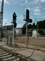 Seit Dezember 2010 ist das neue Ausfahrsignal P1 in Lietzow in Betrieb,w�hrend das Ausfahrsignal B20 Geschichte ist.Am 26.Juli 2010 standen beide Signale noch zusammen.