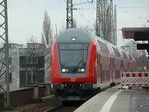 S1 nach immer nur noch bis Mei�en anstatt wie sonst bis Mei�en Triebschtal trifft mit etwas versp�tung im Dresdner HBF ein.
18.01.11
