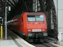 145 043 angekommen im Dresdner Hauptbahnhof.
18.01.11