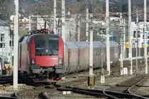 1116 203 Railjet bei der Ausfahrt in Salzburg 16.1.2011