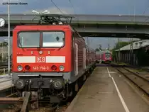 143 154-3  mit ihrer RB nach Eggm�hl am Gleis 109 in Regensburg Hbf, 11.08.2010