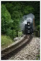 MH 6 Mariazellerbahn f�hrt mit dem Panoramic 760 von Ober Grafendorf nach Mariazell. 
Frankenfels Sch�nau-Tunnel 4.7.2010 

