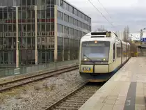 BOB VT 112  Stadt Miesbach  (95 80 0609 112-7 D-BOBy) als BOB 86918 von Bayrischzell nach M�nchen Hbf, in M�nchen Heimeranplatz; 14.01.2011